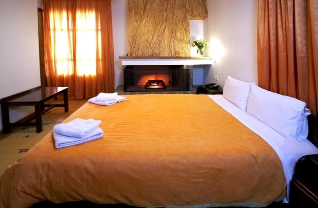 Hotel Semeli Goura Kamer foto